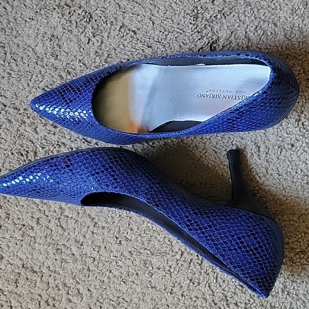 Christian Siriano 3-inch royal blue heels with scaled pattern